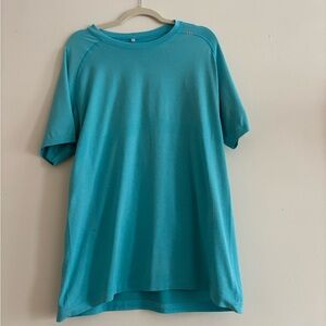 Lululemon men’s shirt